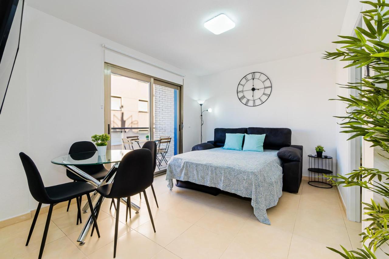 Ferienwohnung Apartamento Sunrise Orbiplaya Torrevieja Exterior foto