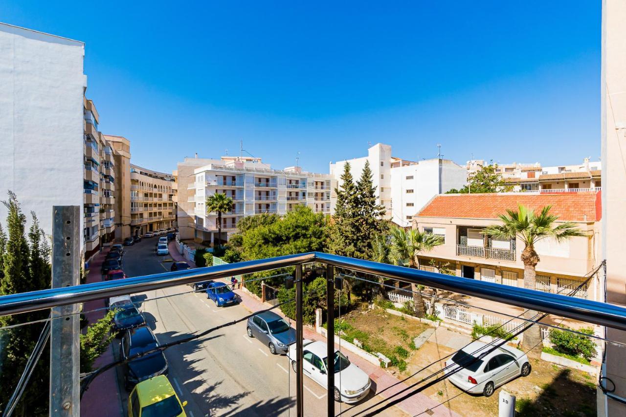 Ferienwohnung Apartamento Sunrise Orbiplaya Torrevieja Exterior foto