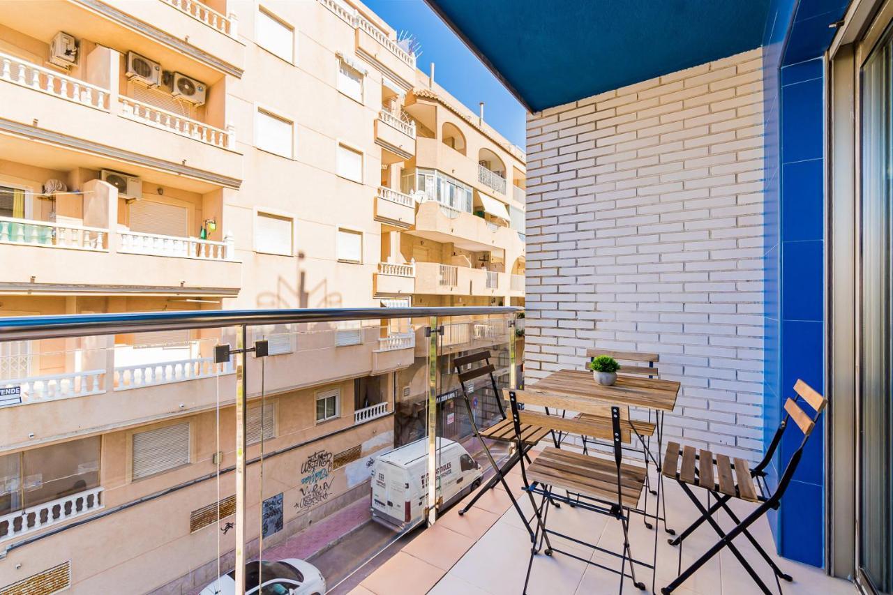 Ferienwohnung Apartamento Sunrise Orbiplaya Torrevieja Exterior foto